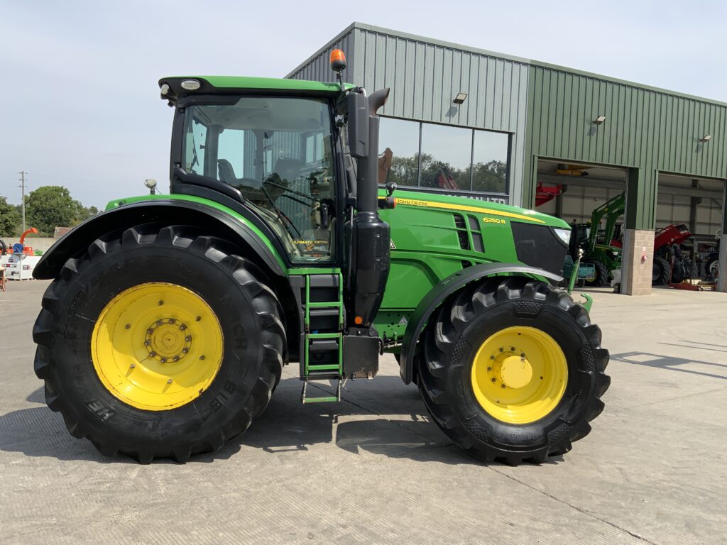 John Deere 6250R Ultimate Edition Tractor (ST27255)
