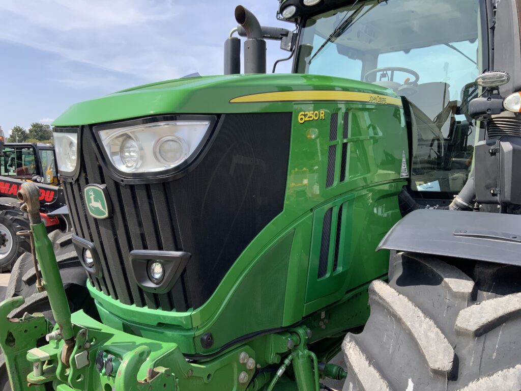 John Deere 6250R Ultimate Edition Tractor (ST27255)