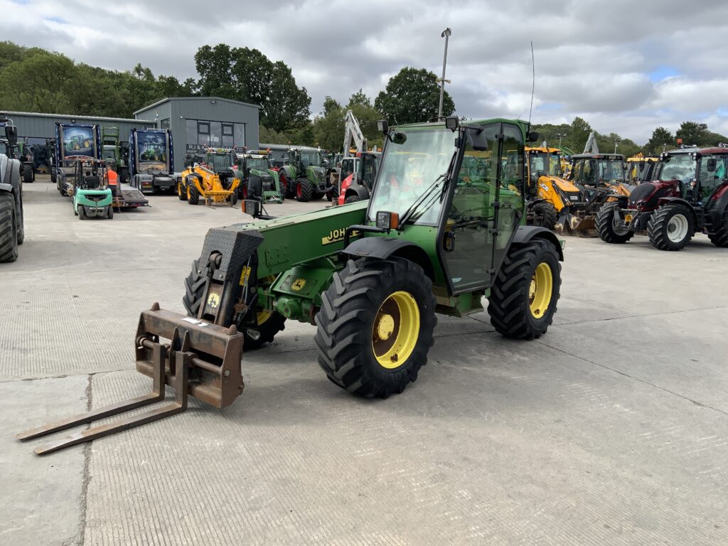  John Deere 3400 Telehandler (ST26687)