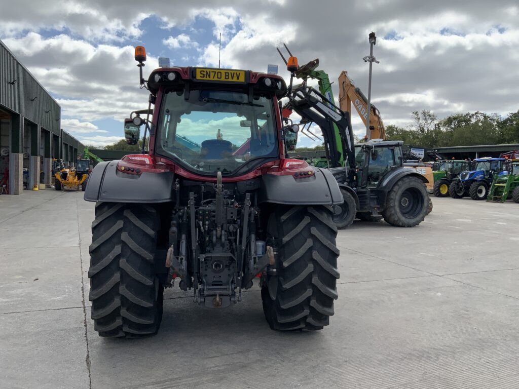 Valtra N134 Active Unlimited Tractor (ST27222)