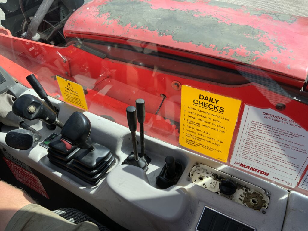 Manitou MT1030S Telehandler (ST27239)