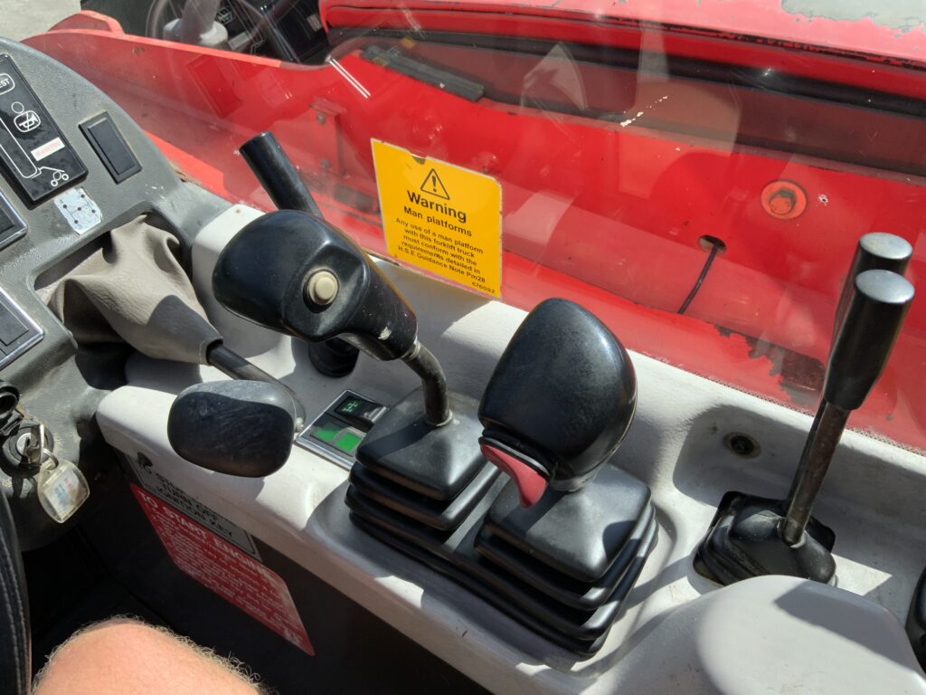 Manitou MT1030S Telehandler (ST27239)
