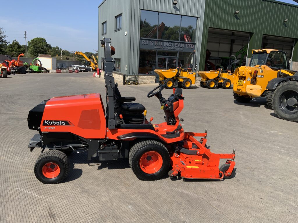 Kubota F391 Out Front Mower (ST27365)