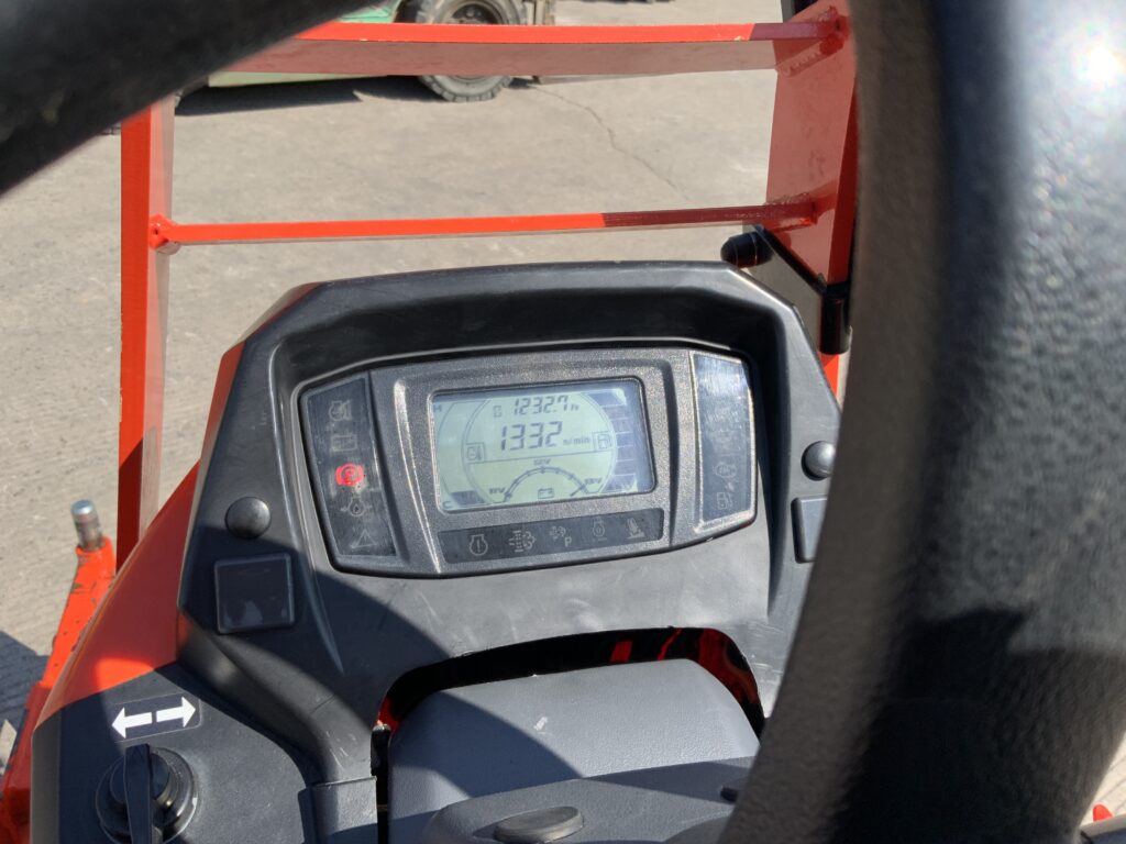 Kubota F391 Out Front Mower (ST27365)