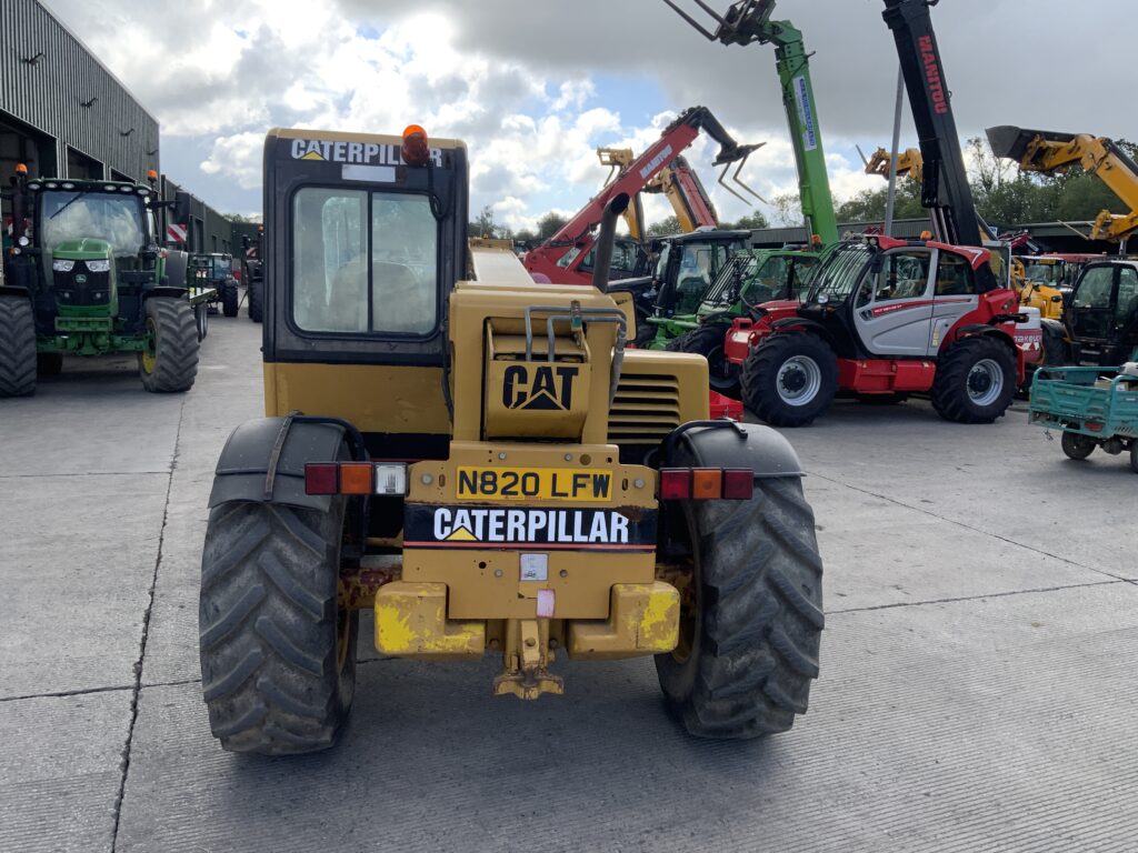 CAT TH62 Telehandler (ST27138)