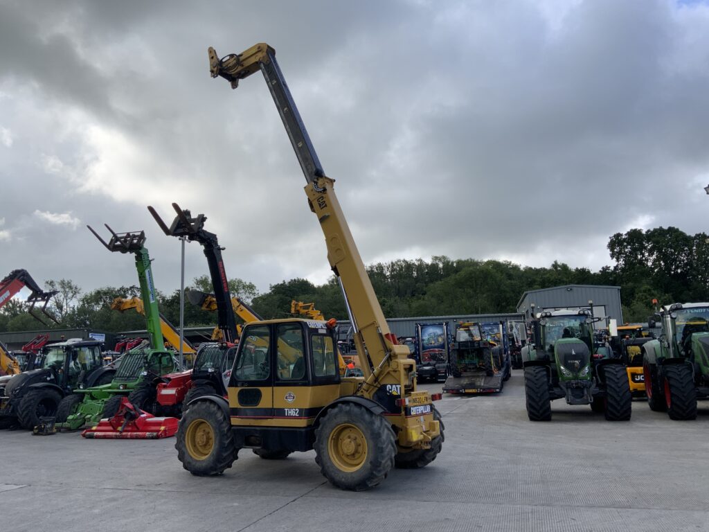 CAT TH62 Telehandler (ST27138)