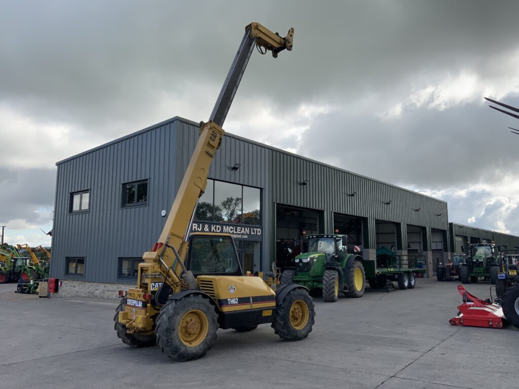 CAT TH62 Telehandler (ST27138)