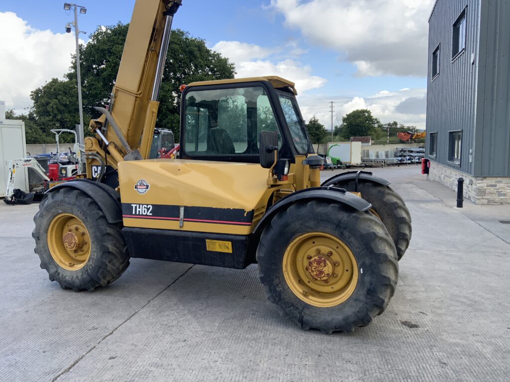 CAT TH62 Telehandler (ST27138)