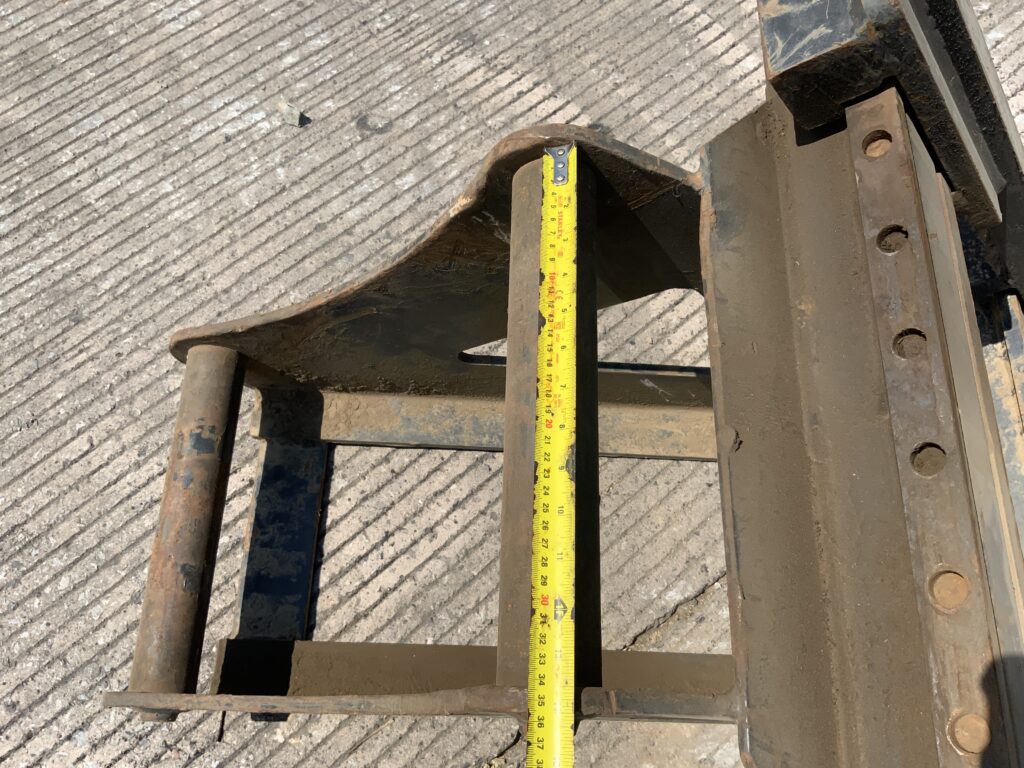 Engcon Pallet Forks