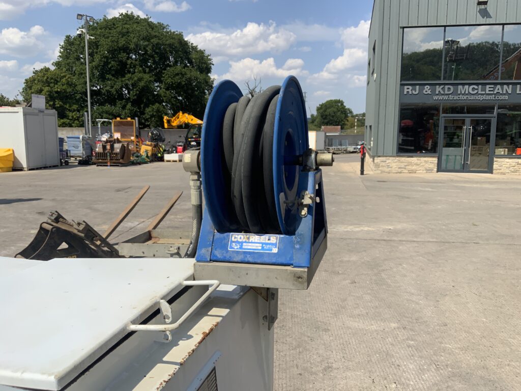 Western 2000ltr Trans Cube Bowser
