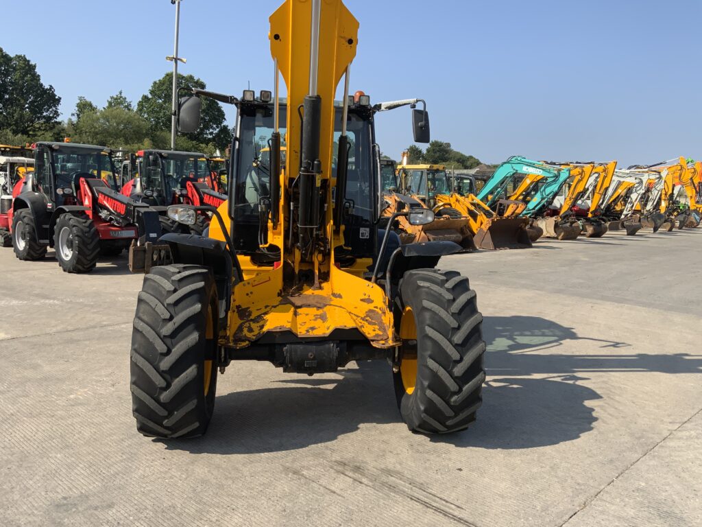 JCB TM320s Pivot steer Telehandler (ST26897)