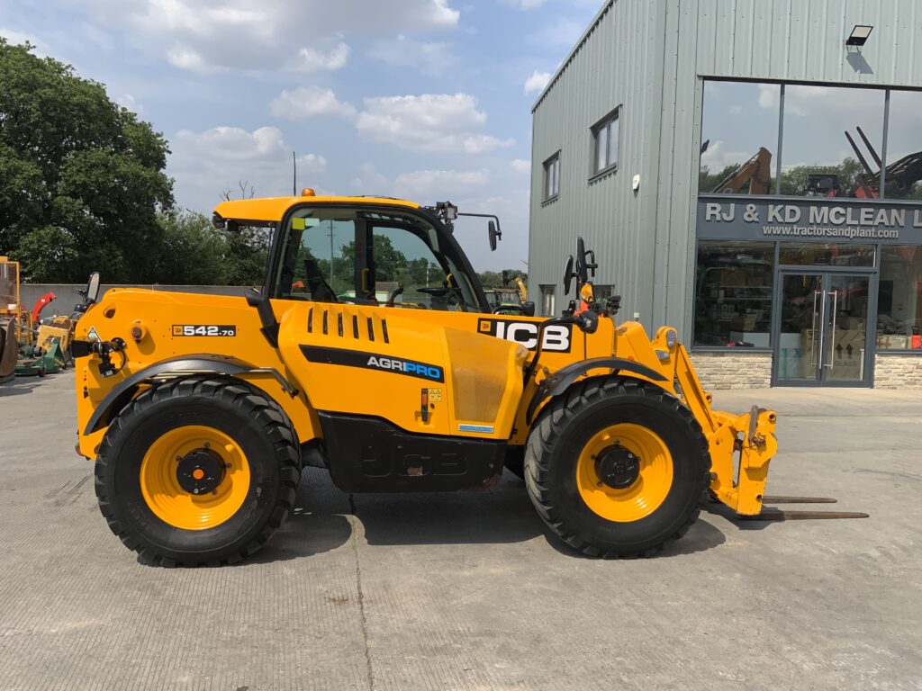 JCB 542-70 Agri Pro Telehandler (ST26782)
