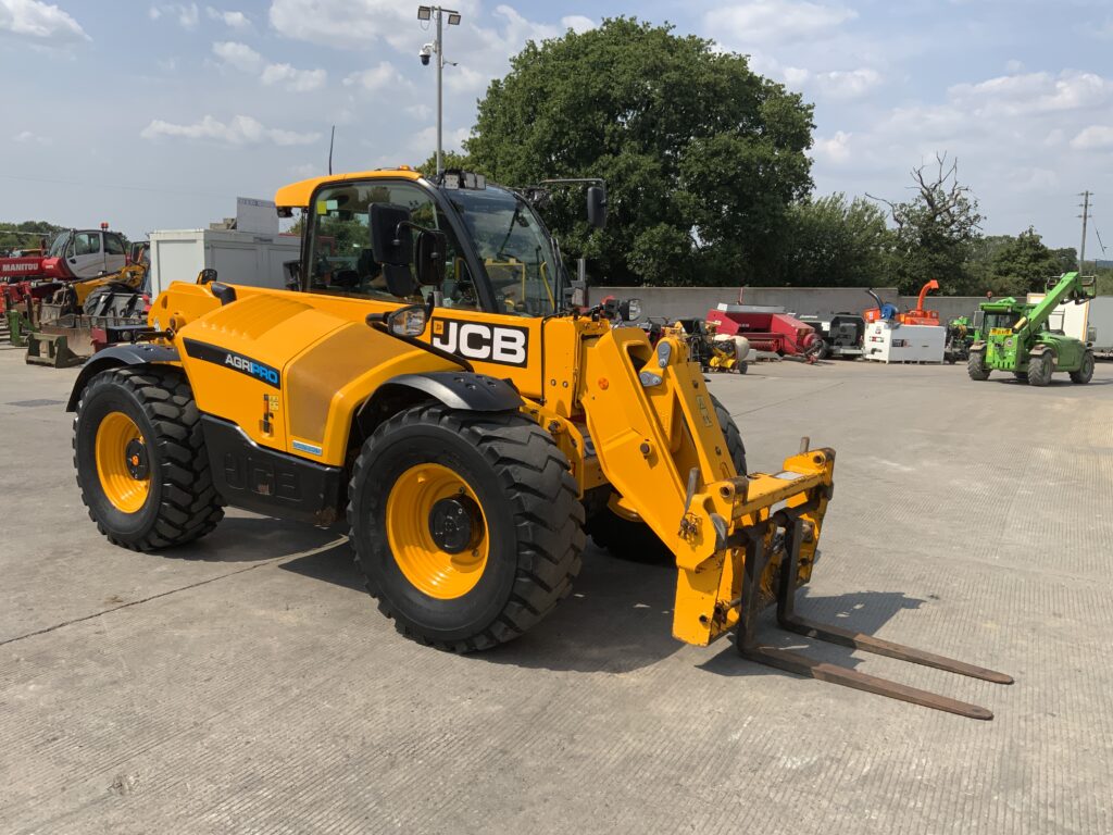 JCB 542-70 Agri Pro Telehandler (ST26782)