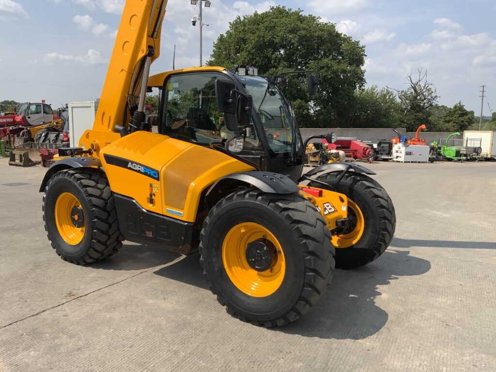 JCB 542-70 Agri Pro Telehandler (ST26782)