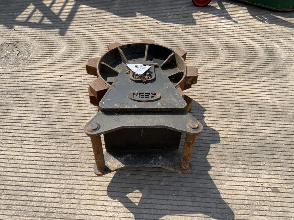 Keen Sheeps Foot Trench Roller