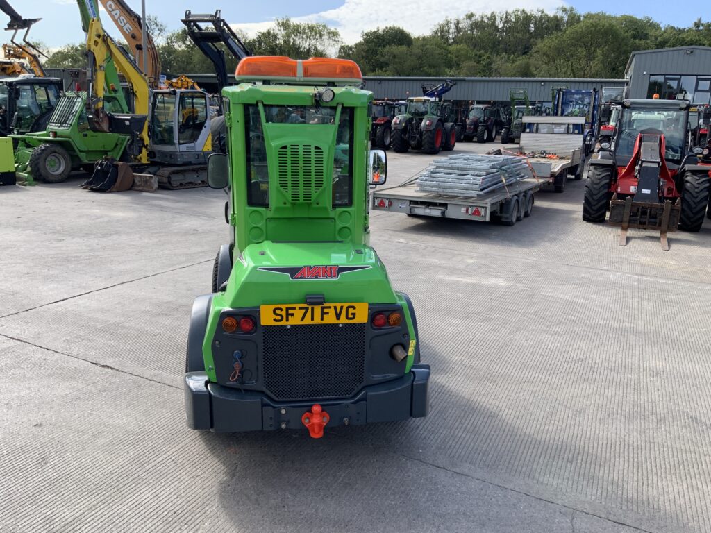 Avant Avant 760I Telescopic Compact Loading Shovel (ST27011)
