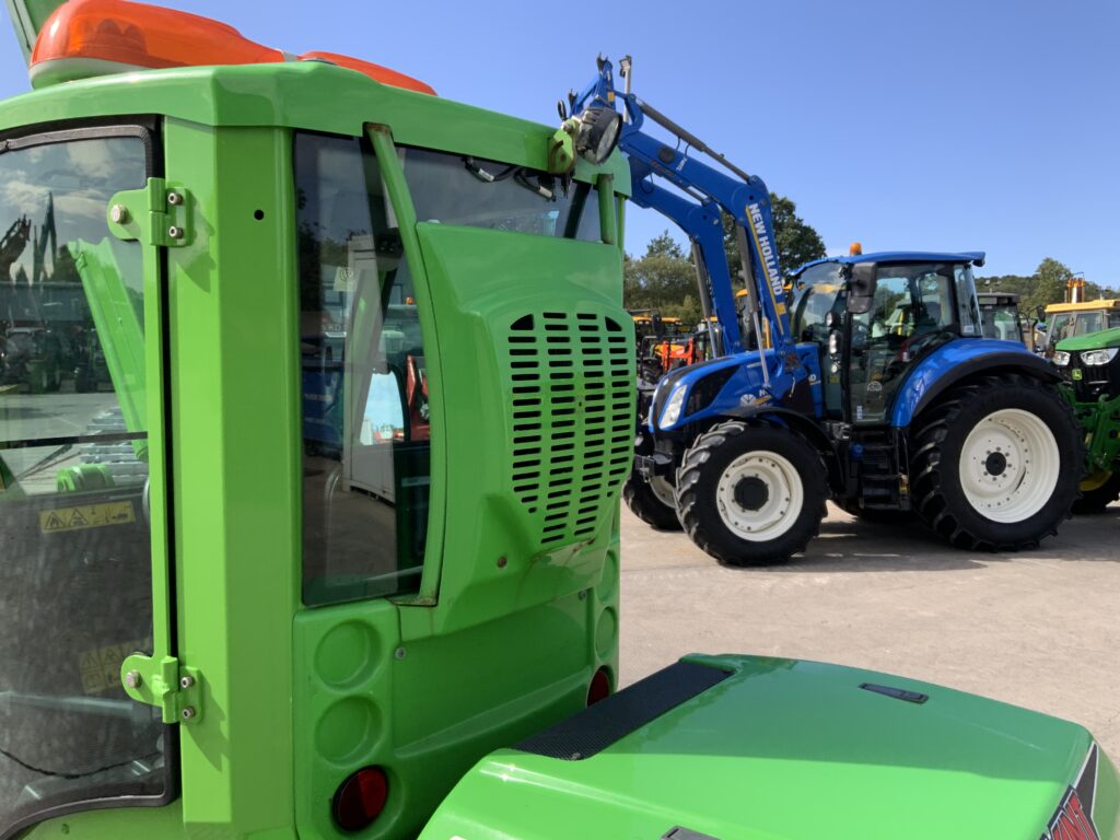 Avant Avant 760I Telescopic Compact Loading Shovel (ST27011)