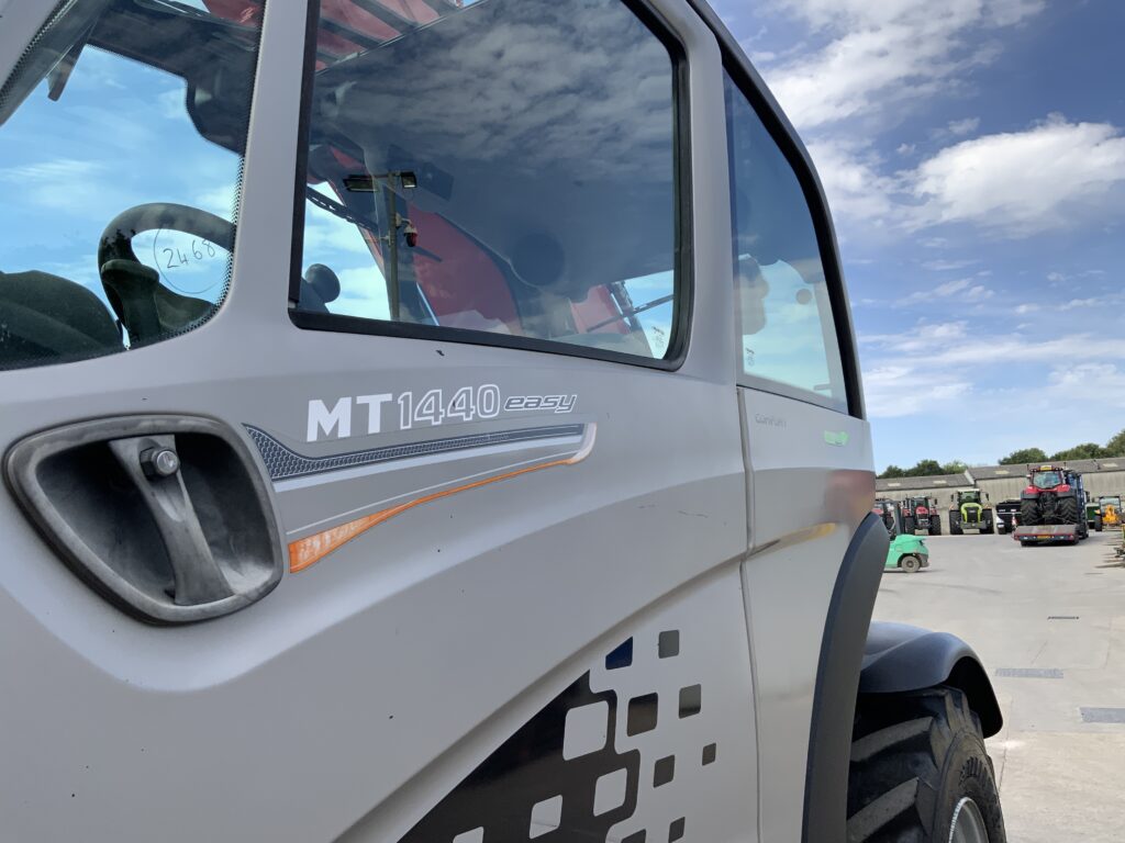 Manitou MT1440 Easy Comfort Telehandler (ST27205)