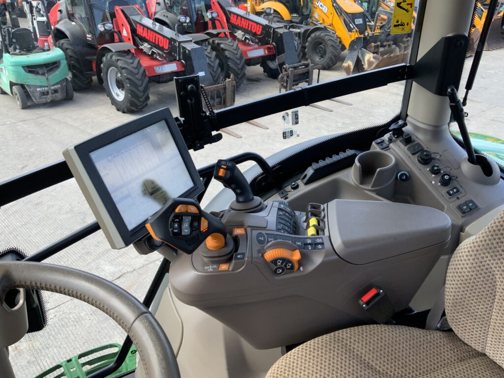 John Deere 6R.185 Tractor (ST27219)