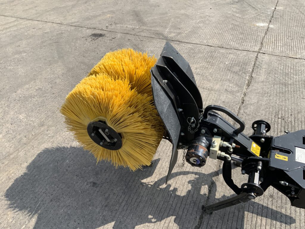 Engcon Sweeper SWD45