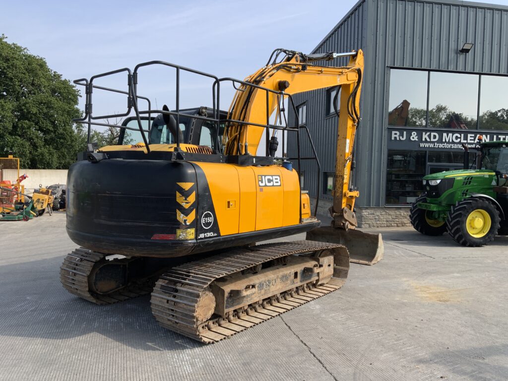 JCB JS130 LC+ Digger (ST27076)
