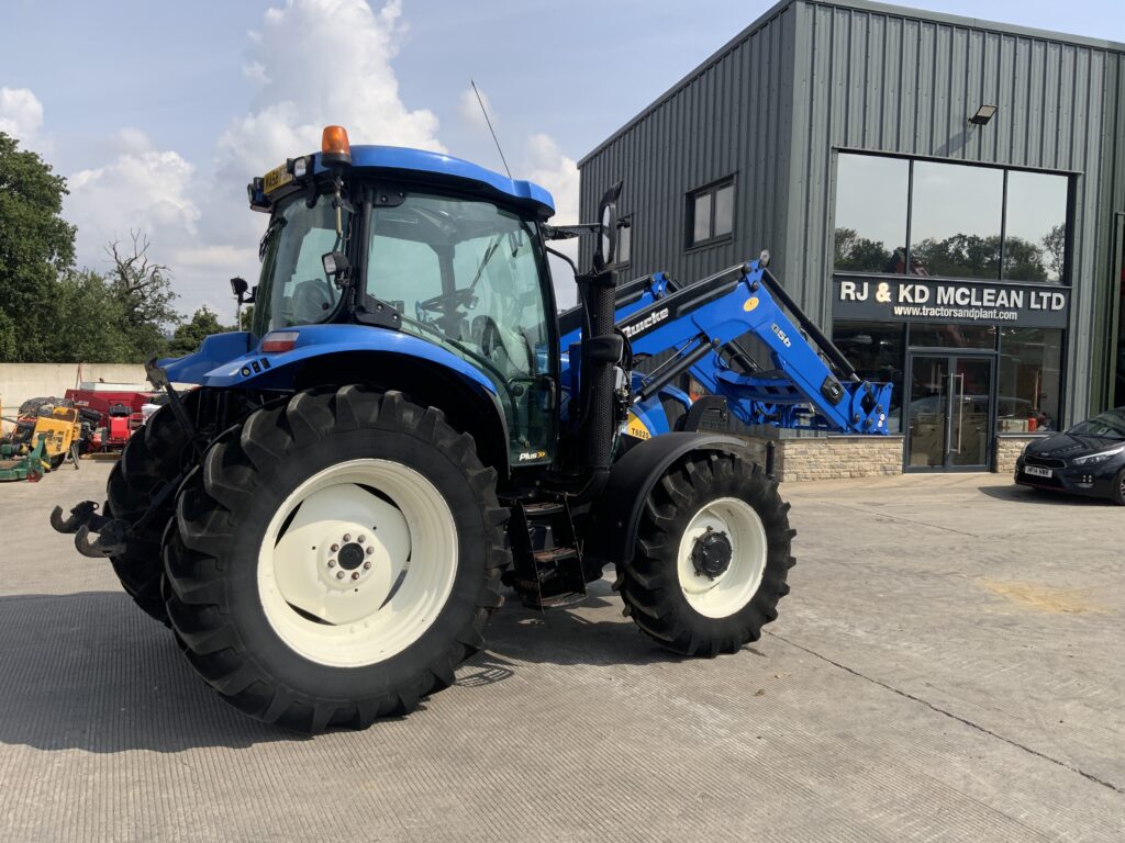 New Holland T6020 Tractor