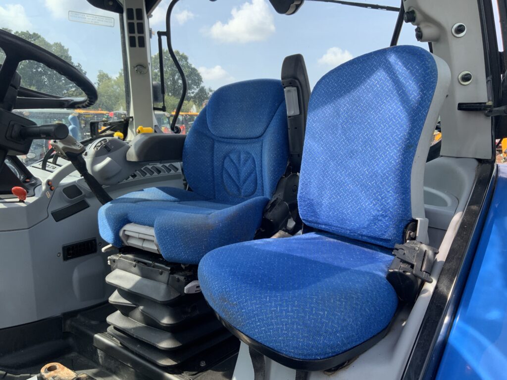 New Holland T6020 Tractor