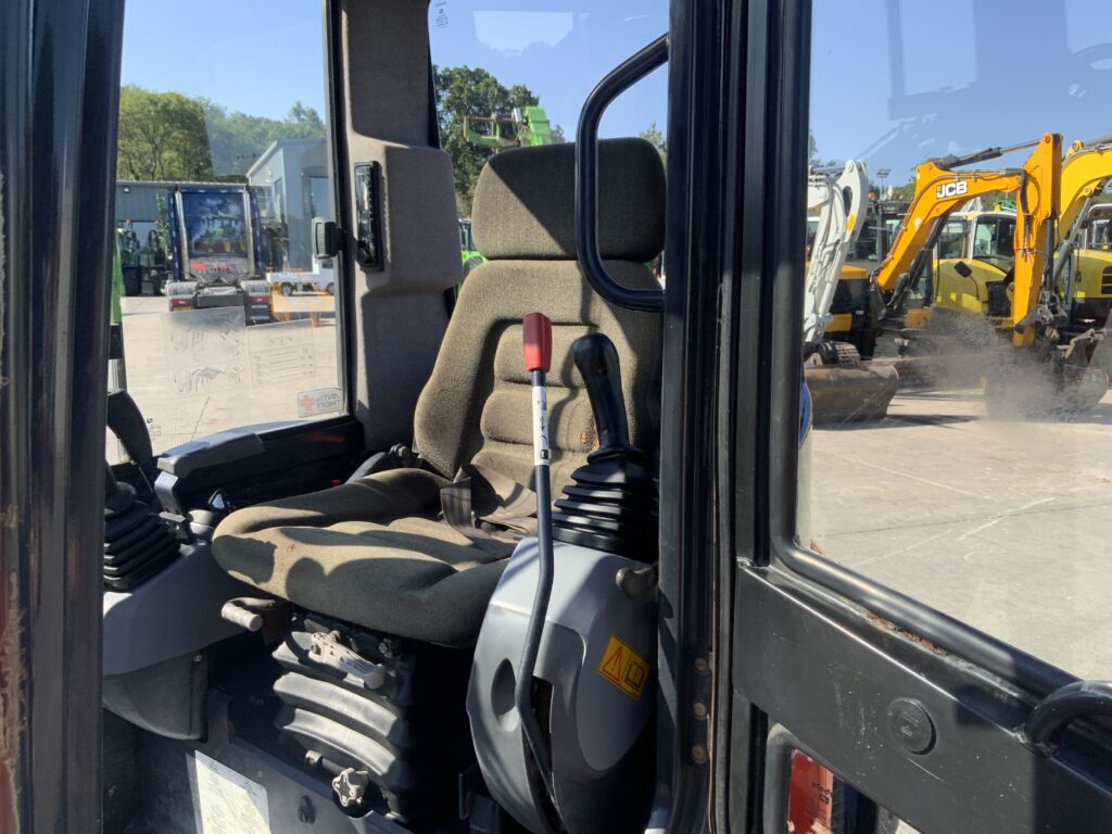 Kubota KX101-3 Digger (ST27306)