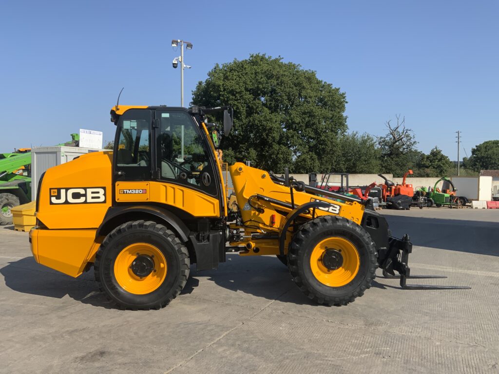 JCB TM320s Pivot Steer Contractor pro pack Telehandler (ST27204)