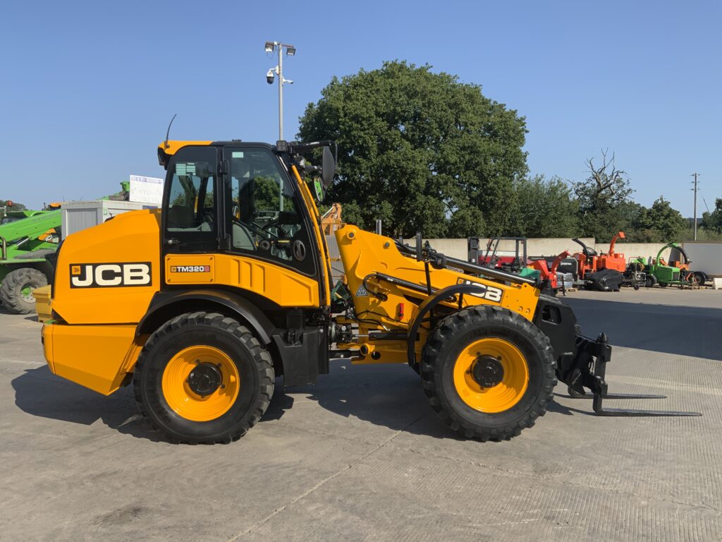 JCB TM320s Pivot Steer Contractor pro pack Telehandler (ST27204)