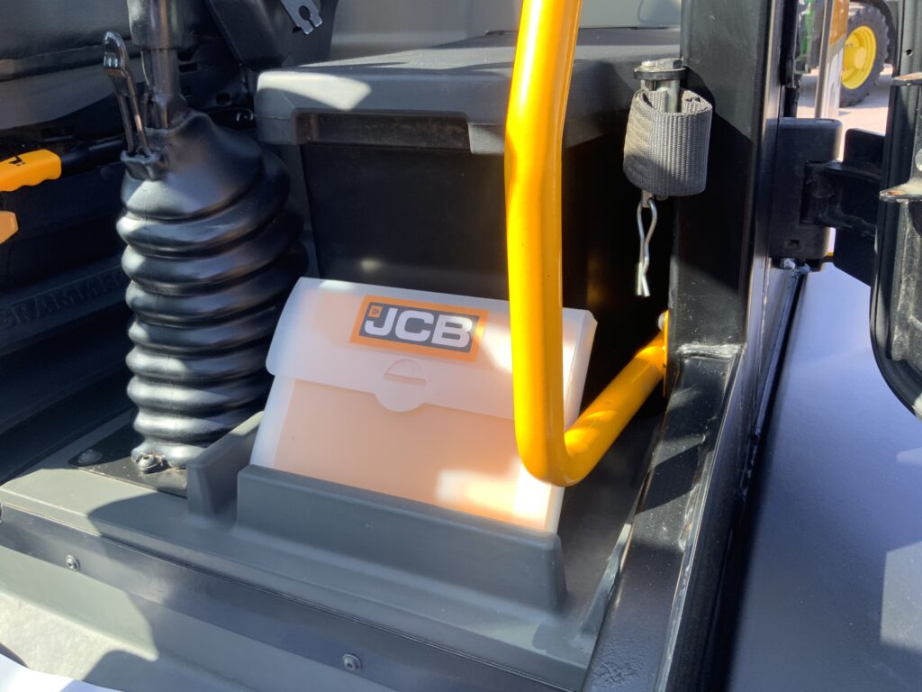 JCB TM320s Pivot Steer Contractor pro pack Telehandler (ST27204)