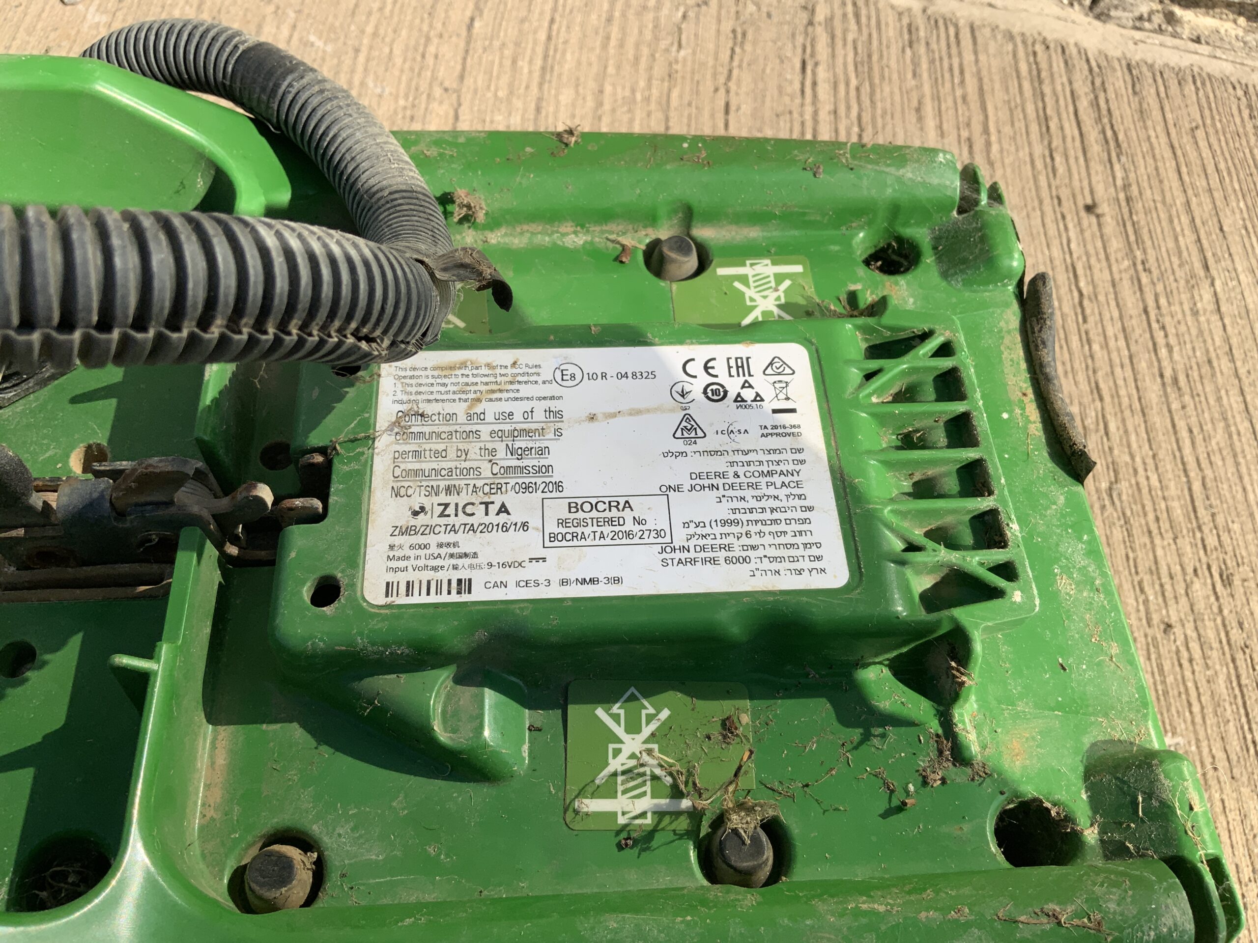 John Deere Star Fire 6000 Guidance Receiver