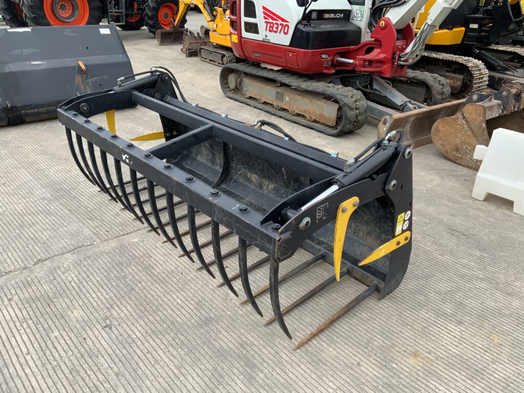 Quicke 7'6 Muck Grab
