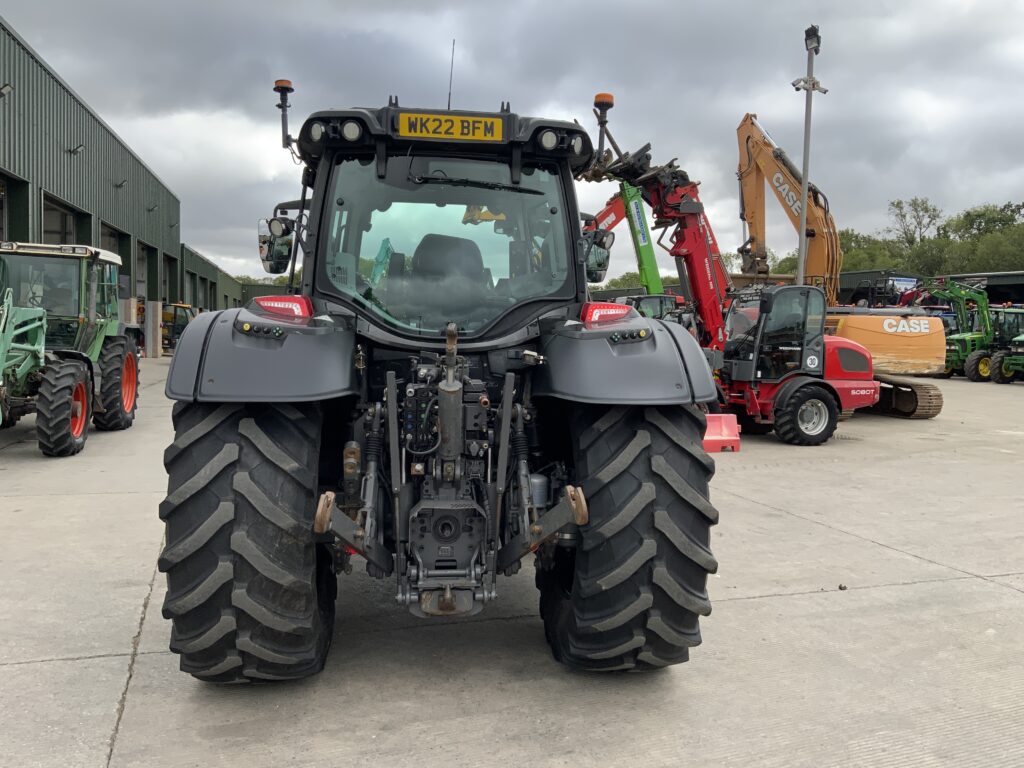Valtra N175 Direct Tractor (ST26884)