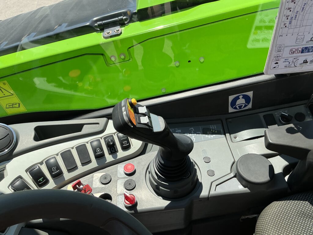 Merlo TF35.7 CS-140 Telehandler (ST26802)