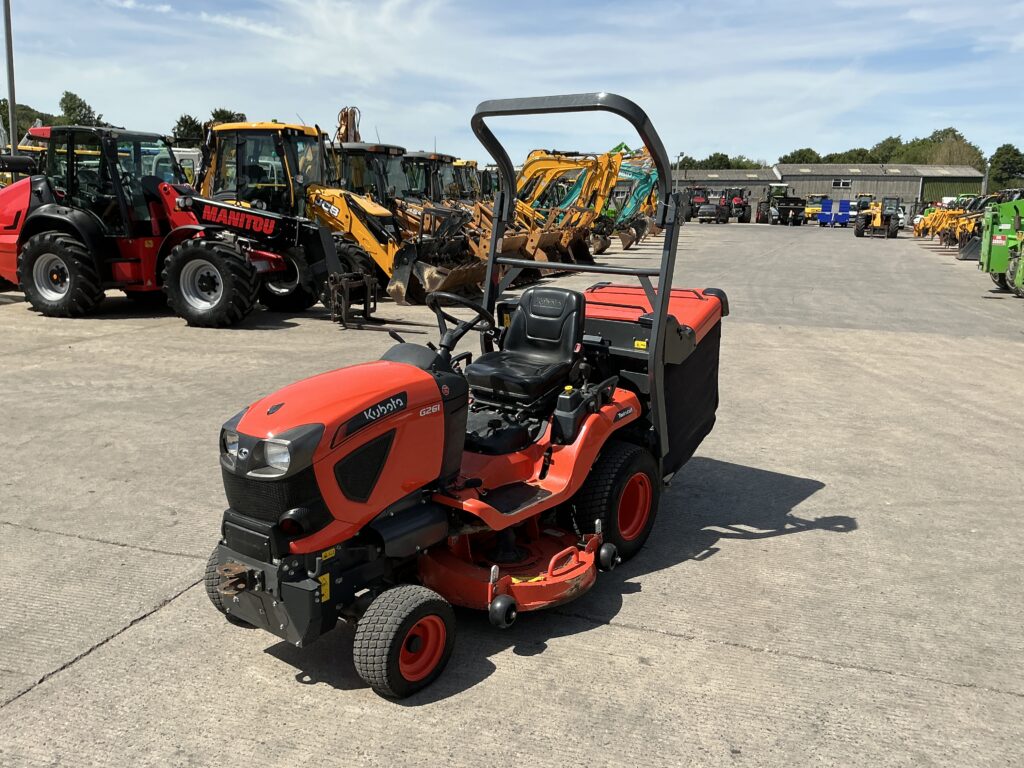 Kubota G261 Mower (ST27049)