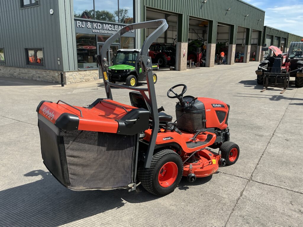 Kubota G261 Mower (ST27049)