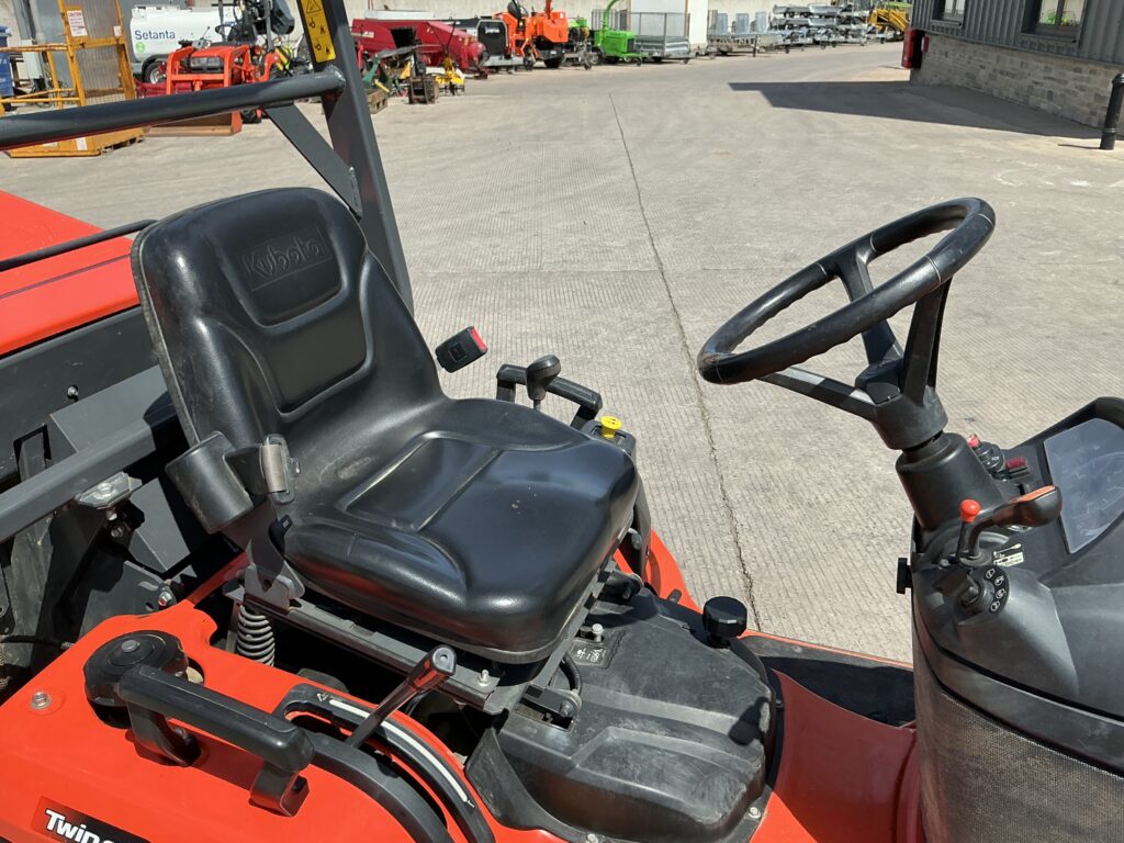 Kubota G261 Mower (ST27049)