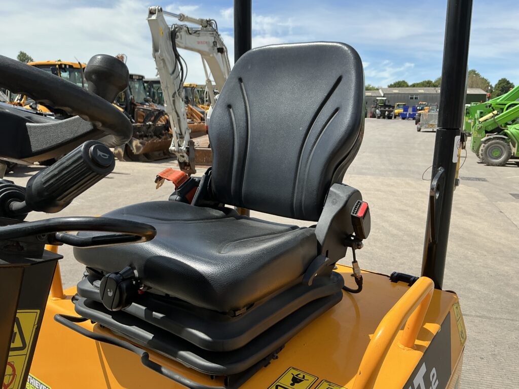 JCB 1 Tonne -2 Hi Tip Dumper (ST27098)