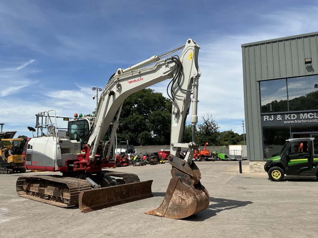 Takeuchi TB2150 Digger (ST27089)
