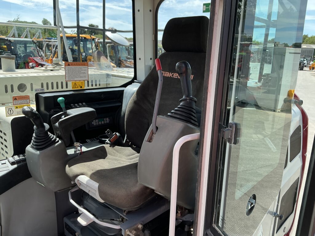 Takeuchi TB2150 Digger (ST27089)