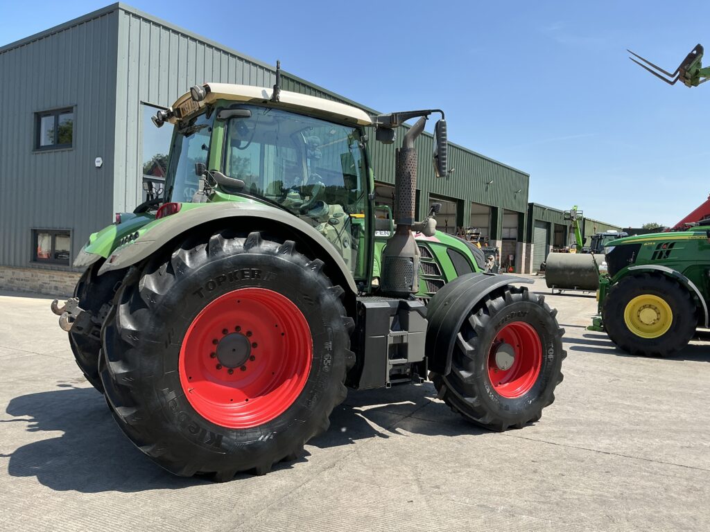 Fendt 720Profi Tractor (ST26620)