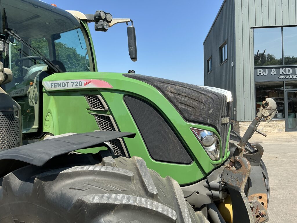 Fendt 720Profi Tractor (ST26620)
