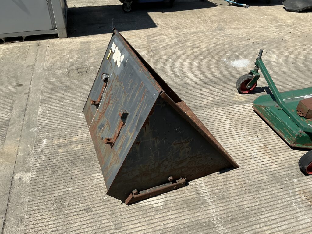 Avant 3Ft Bucket