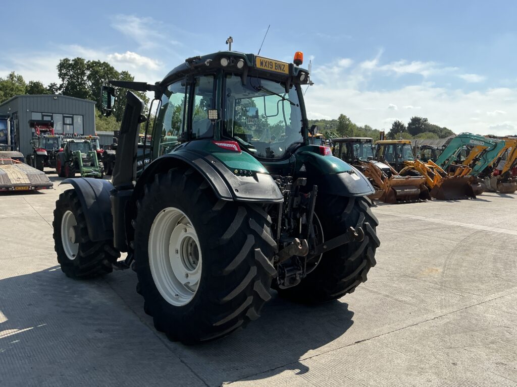Valtra T254 Versu Tractor (ST26250)