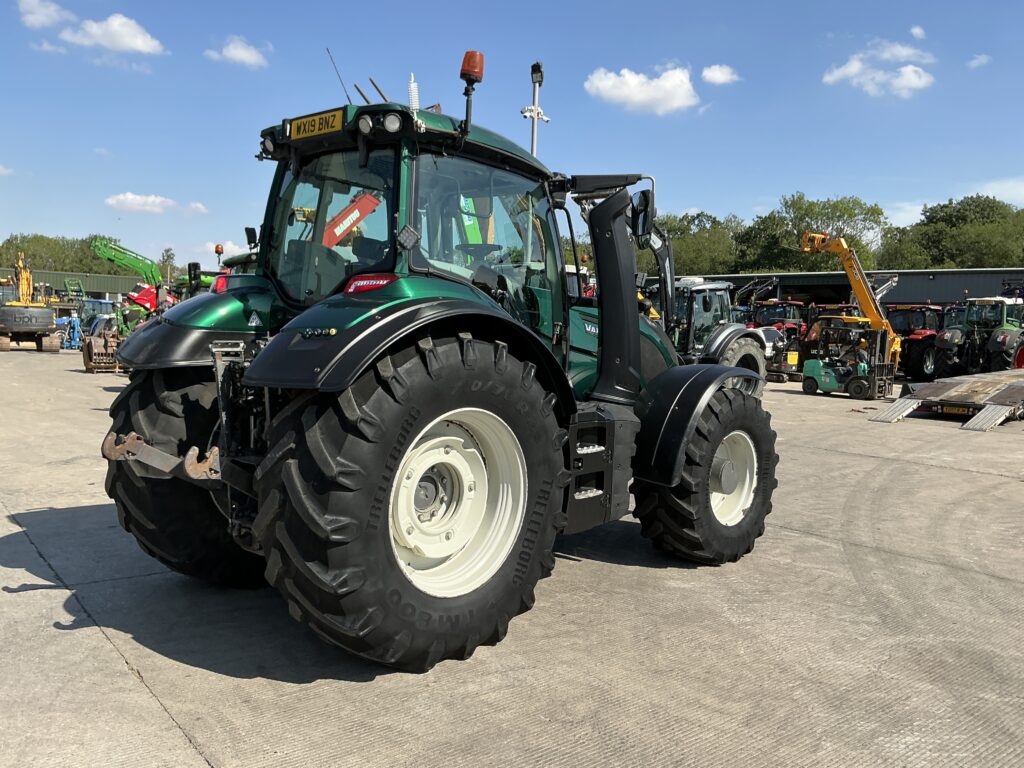 Valtra T254 Versu Tractor (ST26250)