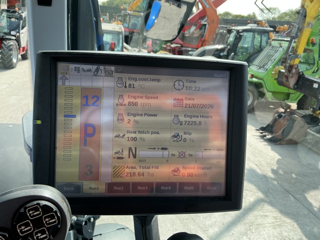 New Holland T7.245 Tractor (ST27151)