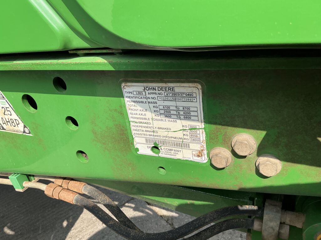 John Deere 6115M Tractor (ST26012)