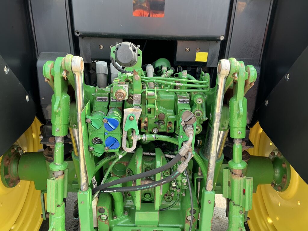 John Deere 6115M Tractor (ST26012)