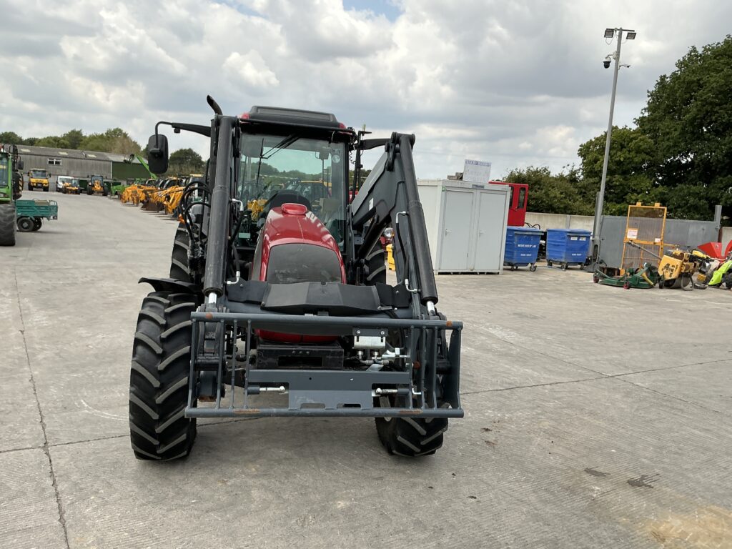 Valtra A92 Tractor (ST25491)
